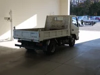 Mitsubishi CANTER лот № 89 оценка 3  с аукциона в Японии 1