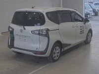 Toyota SIENTA лот № 20105 оценка 3.5  с аукциона в Японии 1