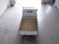 Toyota HIACE TRUCK лот № 1088 оценка 3.5  с аукциона в Японии 2