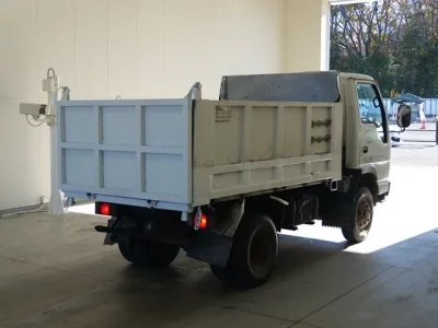 Isuzu ELF  с аукциона в Японии