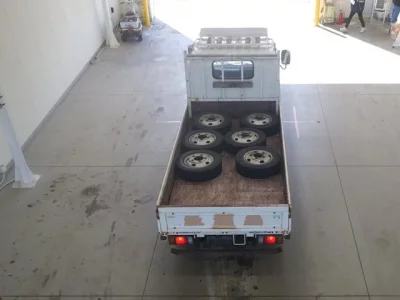 Isuzu ELF  с аукциона в Японии