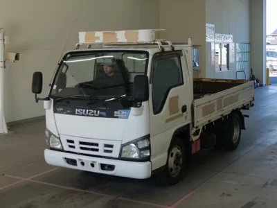 Isuzu ELF  с аукциона в Японии