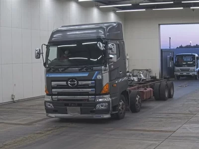 Hino TRUCK