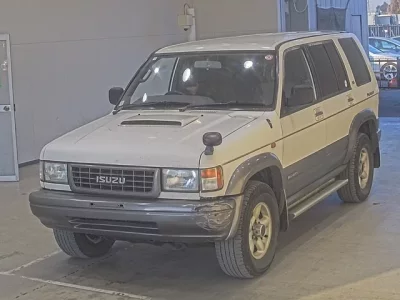 Isuzu BIGHORN