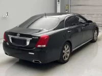 Toyota CROWN лот № 4113 оценка 3  с аукциона в Японии 1