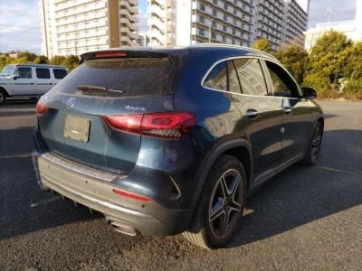 Mercedes-Benz GLA CLASS