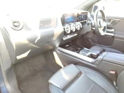 Mercedes-Benz GLA CLASS