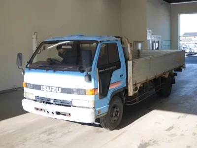 Isuzu ELF