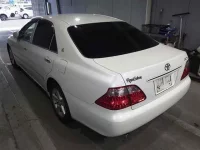 Toyota CROWN лот № 3044 оценка R  с аукциона в Японии 4