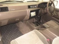 Toyota LAND CRUISER лот № 8420 оценка 3.5  с аукциона в Японии 3