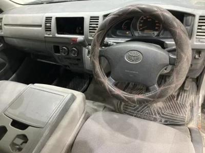 Toyota HIACE VAN  с аукциона в Японии
