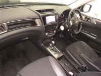 Subaru EXIGA лот № 70094 оценка 3.5  с аукциона в Японии 3