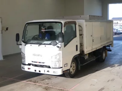 Isuzu ELF