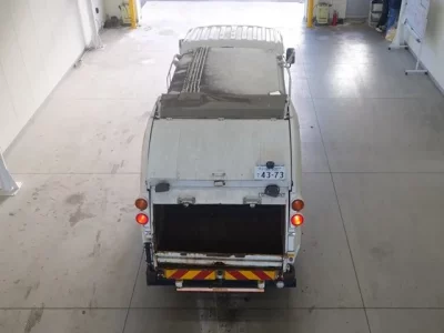 Isuzu ELF  с аукциона в Японии