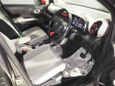 Citroen C3  с аукциона в Японии