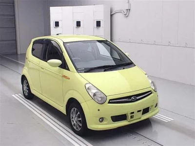 Subaru R2  с аукциона в Японии