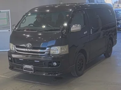 Toyota HIACE  с аукциона в Японии
