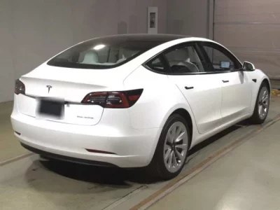 Tesla MODEL3