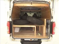 Nissan CARAVAN VAN лот № 70162 оценка 3  с аукциона в Японии 5