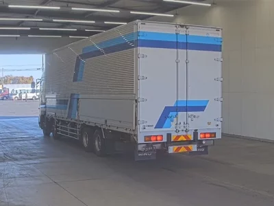 Hino PROFIA  с аукциона в Японии