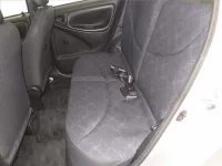 Toyota VITZ лот № 30125 оценка 3.5  с аукциона в Японии 6