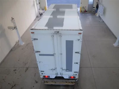 Isuzu ELF  с аукциона в Японии