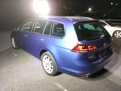 Volkswagen GOLF VARIANT