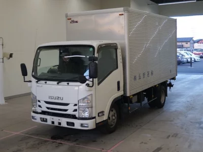 Isuzu ELF