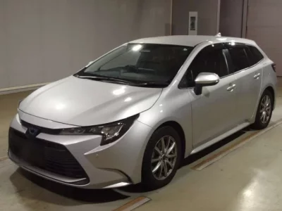 Toyota COROLLA TOURING  с аукциона в Японии