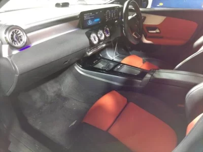 Mercedes-Benz CLA CLASS