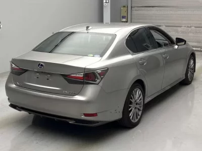 Lexus GS  с аукциона в Японии