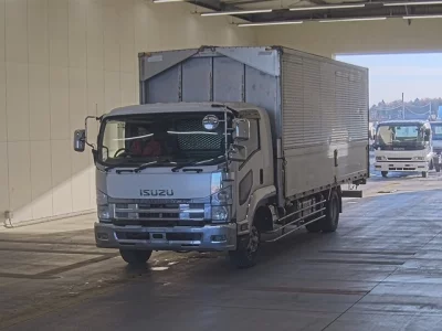 Isuzu FORWARD