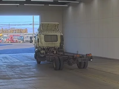 Isuzu FORWARD  с аукциона в Японии