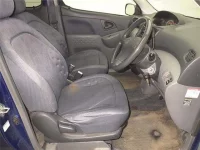 Toyota FUNCARGO лот № 70341 оценка 3.5  с аукциона в Японии 4