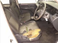 Toyota LITE ACE VAN лот № 70356 оценка 3  с аукциона в Японии 4