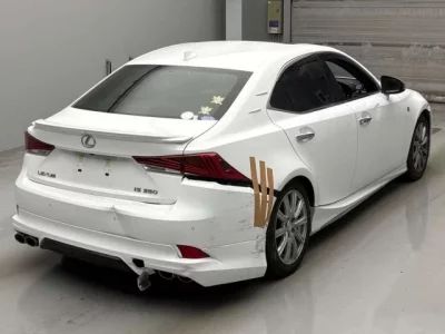 Lexus IS  с аукциона в Японии