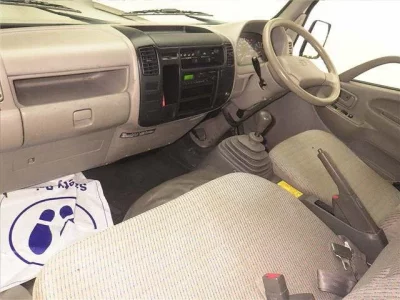 Toyota DYNA  с аукциона в Японии