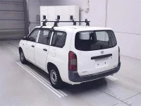 Toyota PROBOX лот № 70400 оценка 3  с аукциона в Японии 1