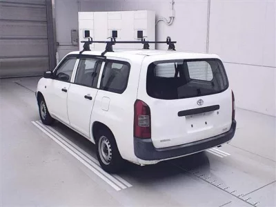 Toyota PROBOX  с аукциона в Японии