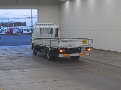 Isuzu FORWARD  с аукциона в Японии