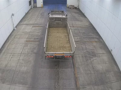 Isuzu FORWARD  с аукциона в Японии