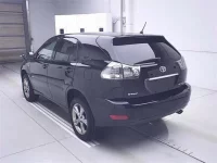 Toyota HARRIER лот № 70412 оценка 3.5  с аукциона в Японии 1