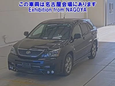 Toyota HARRIER  с аукциона в Японии