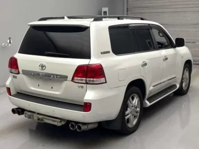 Toyota LAND CRUISER  с аукциона в Японии