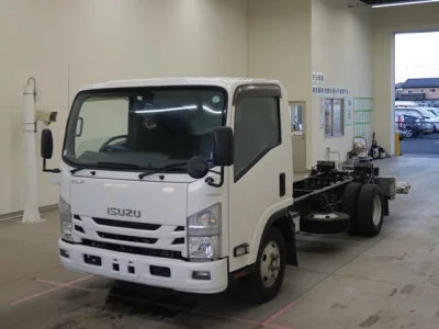 Isuzu ELF
