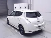 Nissan LEAF лот № 80130 оценка ***  с аукциона в Японии 1