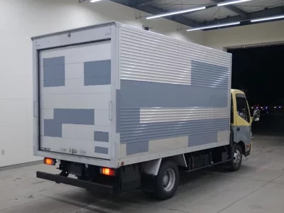 Hino DUTRO  с аукциона в Японии