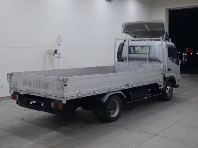 Hino DUTRO  с аукциона в Японии