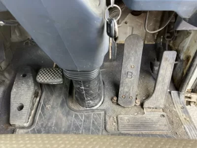 Isuzu FORWARD  с аукциона в Японии