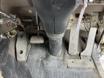 Isuzu FORWARD  с аукциона в Японии